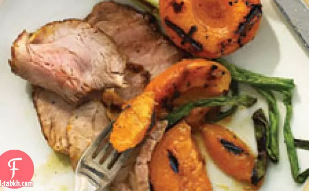 المشمش المشوي ولحم الخنزير المتن مع العسل الصقيل