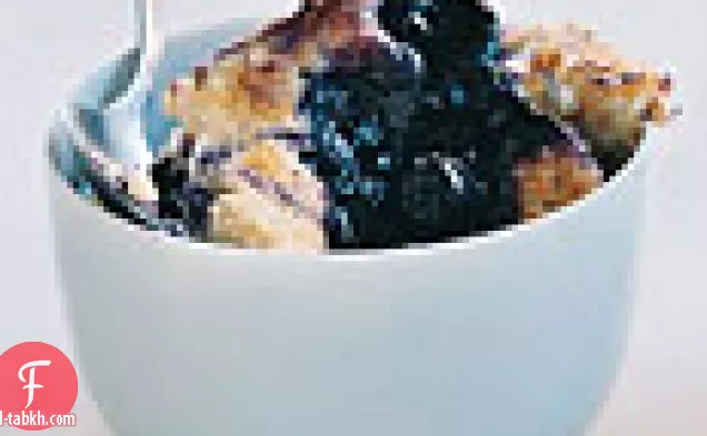 كعكة بودنغ التوت