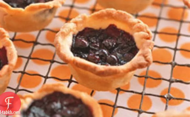 عنبية صغيرة الفطائر