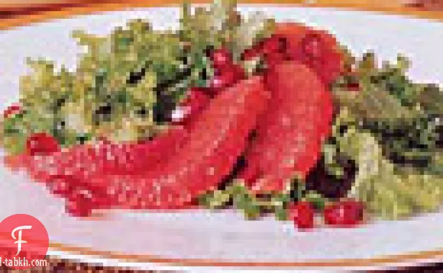 الجريب فروت والخردل الأخضر وسلطة التمر