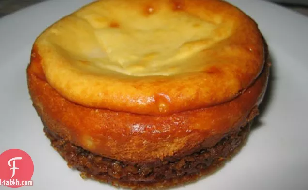كعكة الجبن بالشوكولاتة البيضاء