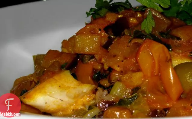 عشاء بسيط: طاجين سمك أحمر على الطريقة المغربية (يخنة السمك)