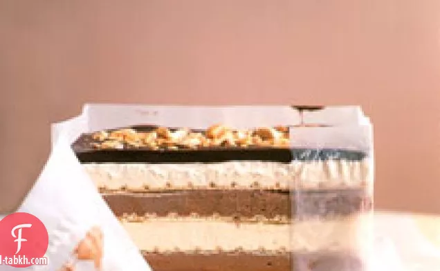 الأسود والأبيض الفول السوداني بار الآيس كريم كعكة