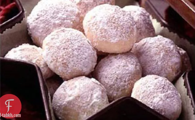 إيغنوغ تيكاكيس