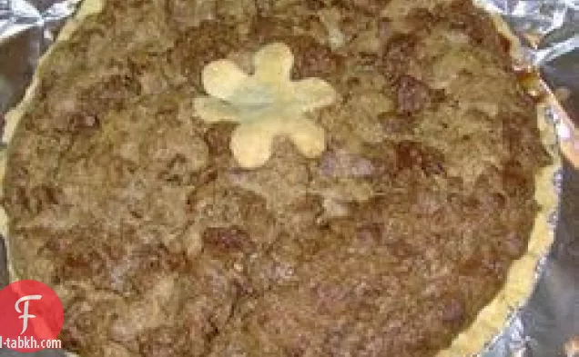 فطيرة التفاح مع صلصة الفانيليا