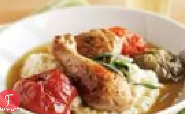 دجاج مطهو ببطء مع طماطم صيفية