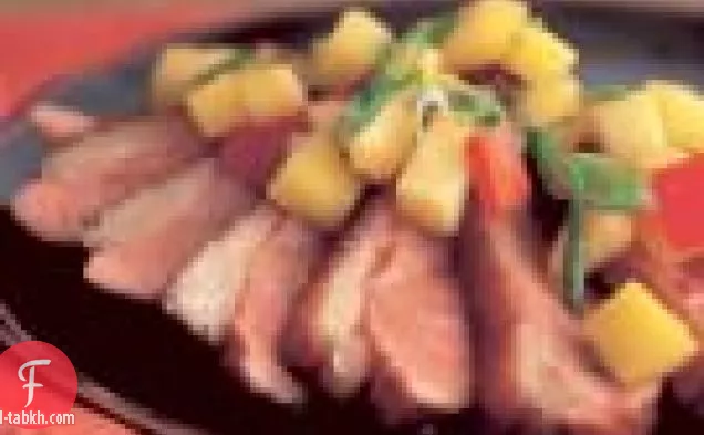 صدر البط مع صلصة الخوخ والمانجو