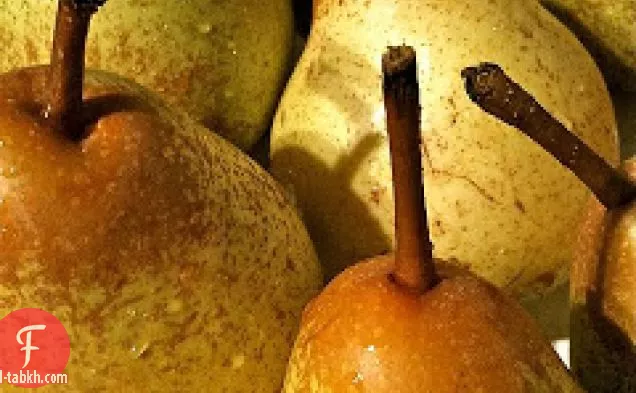 زبدة الكمثرى محلية الصنع