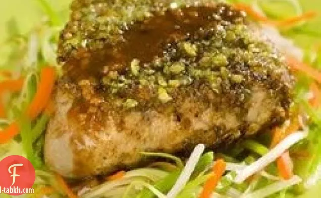 الوسابي مرصع شرائح اللحم التونة