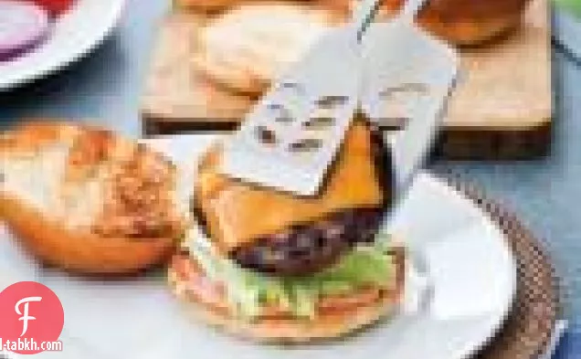 برجر ستيك مشوي