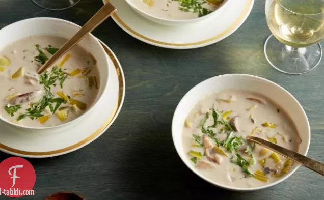 شوربة كريمة الفطر البري
