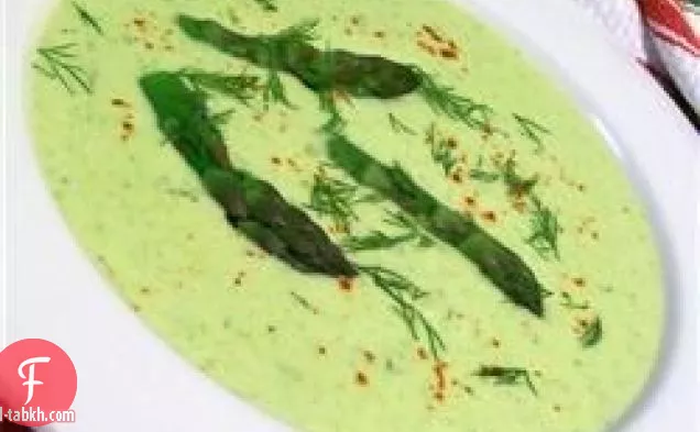 كريم من حساء الهليون الطازج ط