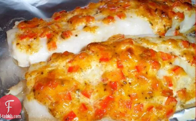 سمك مفلطح مخبوز مع مايونيز هربيد وفيرموث