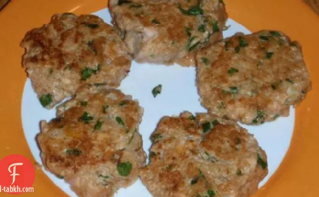 برجر السلمون الطازج مع الهويسين والزنجبيل (قليل الدسم)