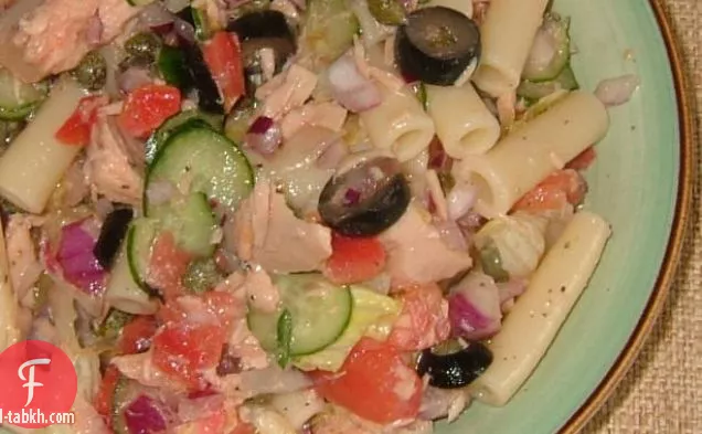 طباخ الأرز حساء المعكرونة الآسيوية مع التوفو