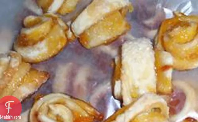 المشمش واللوز روغالاش