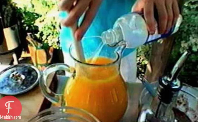 عصائر الفاكهة الطازجة
