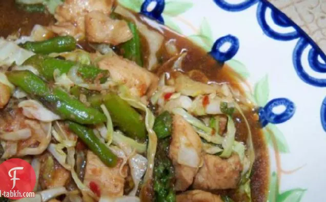 دجاج بالفلفل الحار مع الهليون و بوك تشوي