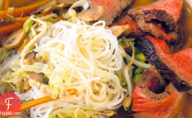 محروق لحوم البقر المعكرونة