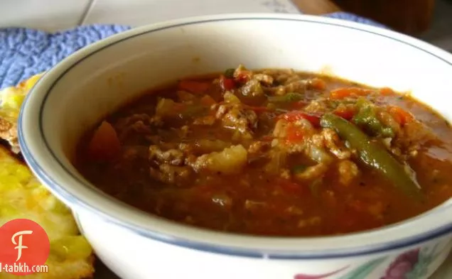 شوربة باستا الخضار بالثوم