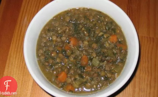 شوربة الخضار بالعدس روزماري