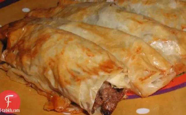 بوريك (معجنات محشوة باللحم)