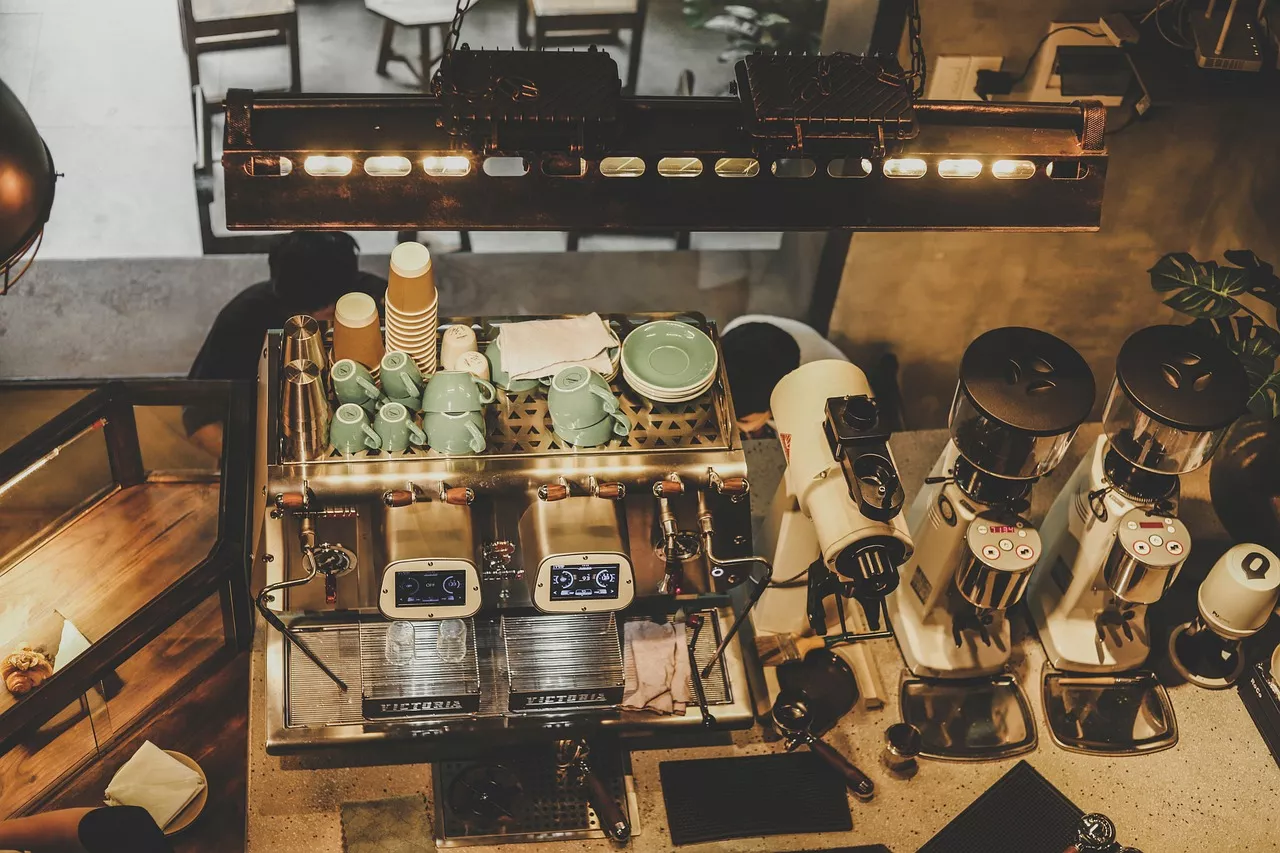 من الحبة إلى الكوب، اصنع قهوتك اللذيذة